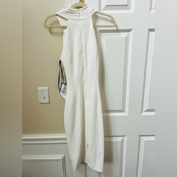Nwt gorgeous Rachel Roy size medium white stretchy lined dress - Picture 5 of 9